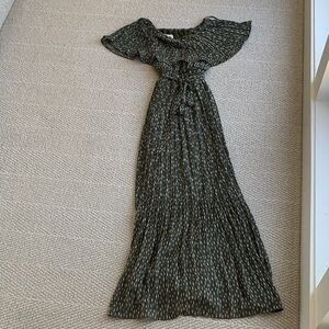 She + Sky Olive Maxi Dress with Cream Dash Print